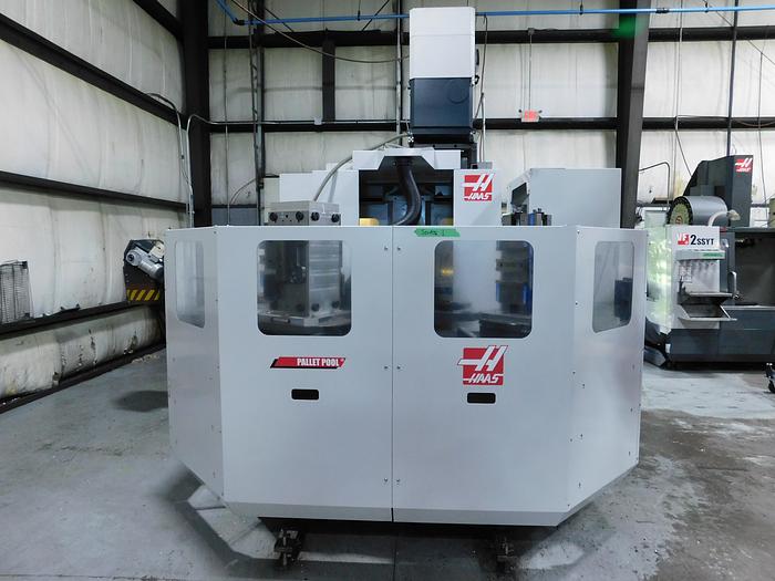 Used Haas EC400 CNC Horizontal Machining Center