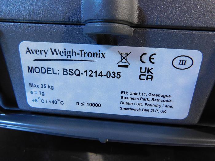 Used Avery Weigh-Tronix Bench Top Digital Scale
