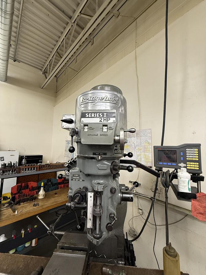 Used Bridgeport Series I Vertical Knee Mill