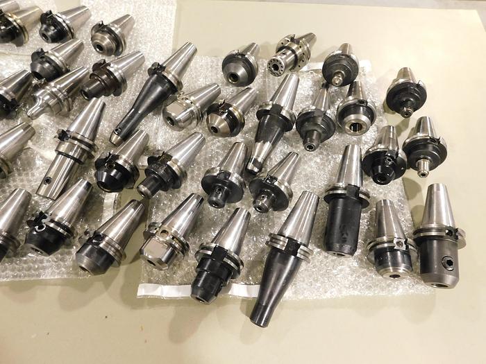 Used HAAS EC400 CNC Horizontal Machining Center