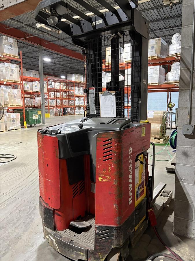 Used Raymond Reach Truck
