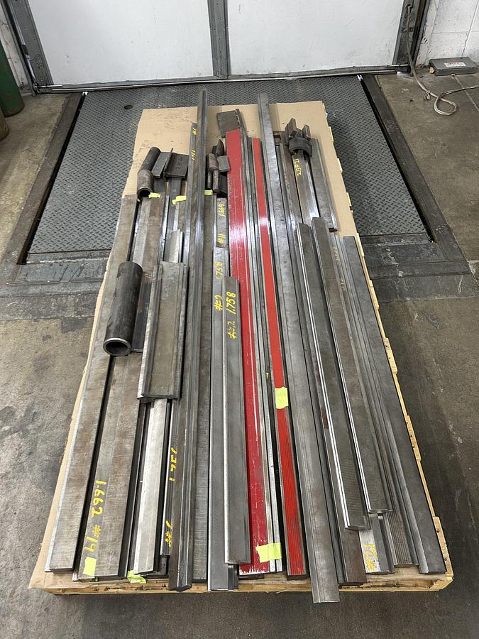 Used Accurpress 60 Ton Press Brake