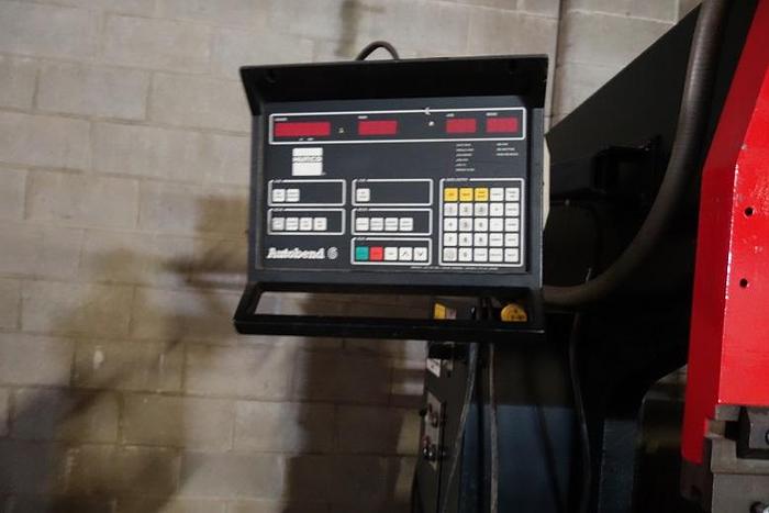 Used Amada 88-Ton Hydraulic 8' Press Brake
