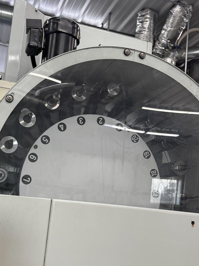 Used Hurco VM10G Vertical Machining Center