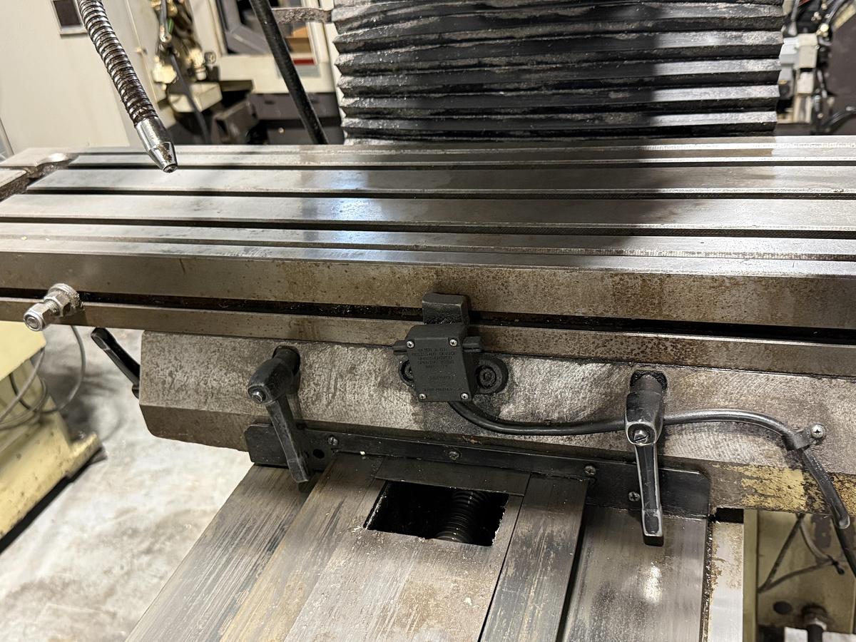 Used Willis Microcut 1050 10" x 50" Vertical Mill