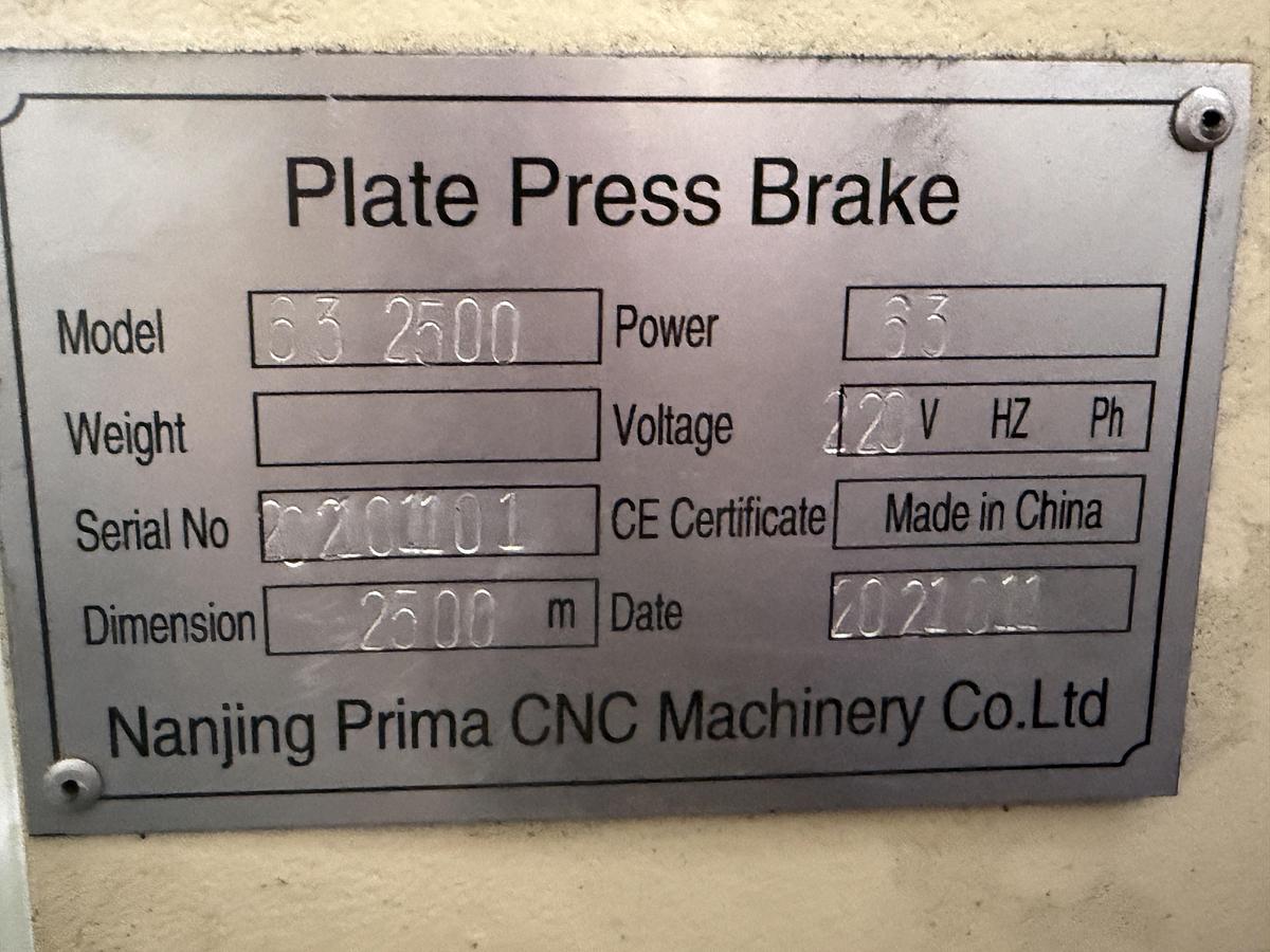 Used Nanjing Prima CNC Machinery 63 Ton Capacity, 2500mm Bed