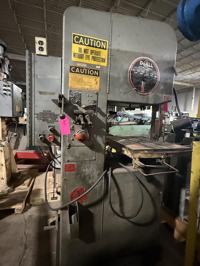 Used DoAll 2012-1AC, 20" Vertical Band Saw