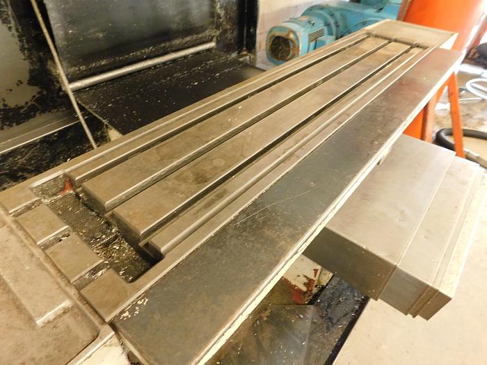 Used Hurco Hawk 30 SSM CNC Mill