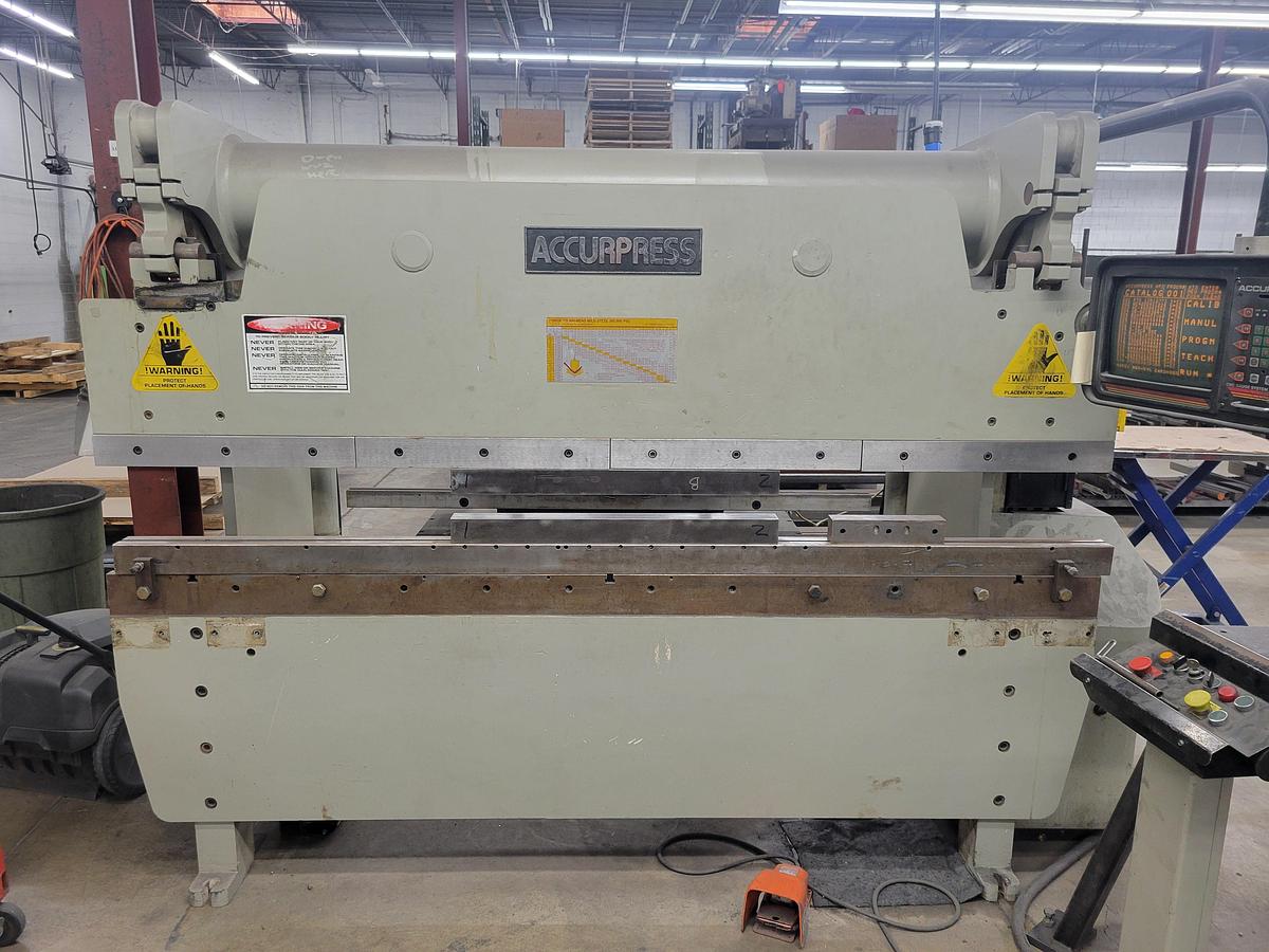 Used Accurpress 60 Ton Press Brake
