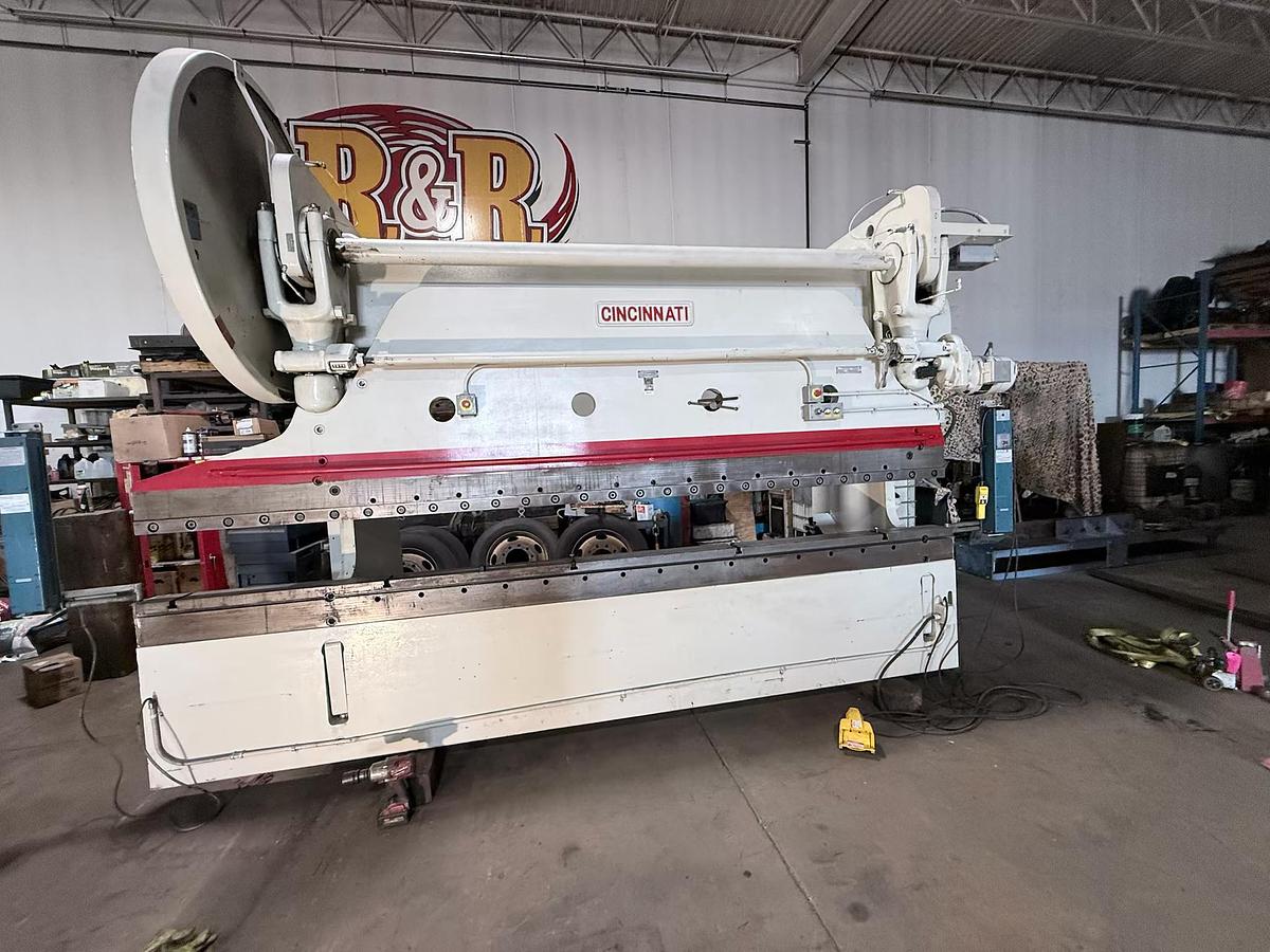 Used Cincinnati 90-10 Press Brake