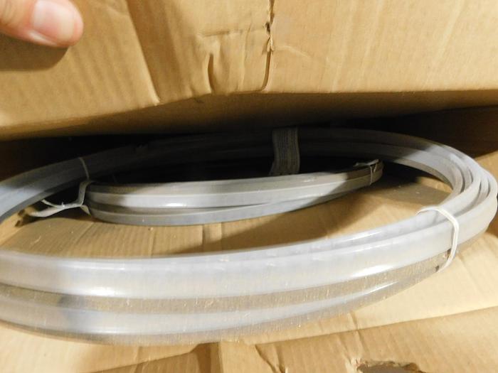 Used American Sawmill Machinery 35" Vertical Bandsaw