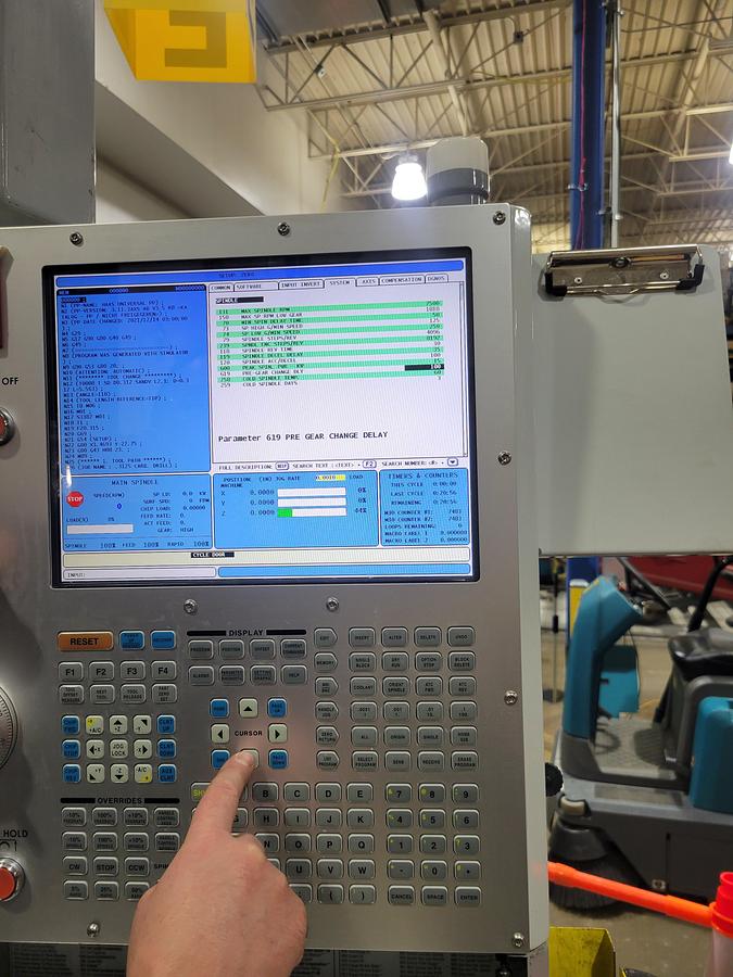 Used Haas VF7B/40 CNC Vertical Machining Center