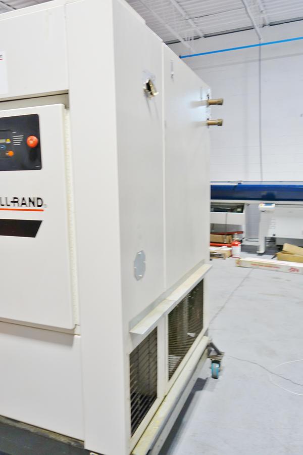 Used Ingersoll Rand 5HP Rotary Screw Air Compressor