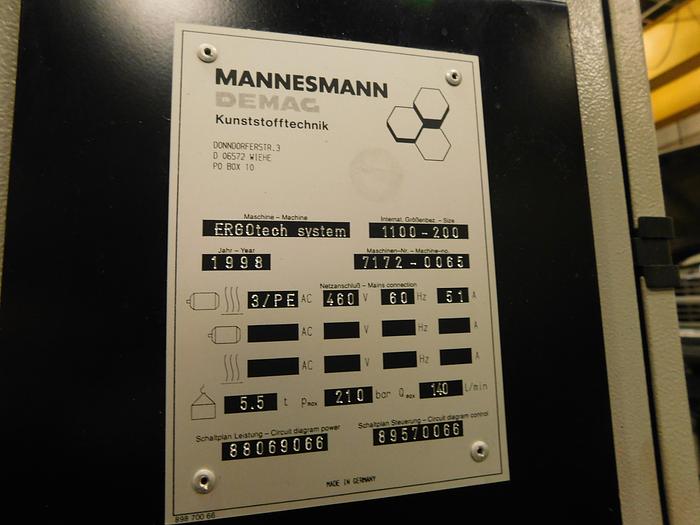 Used Van Dorn 110 Ton Plastic Injection Press