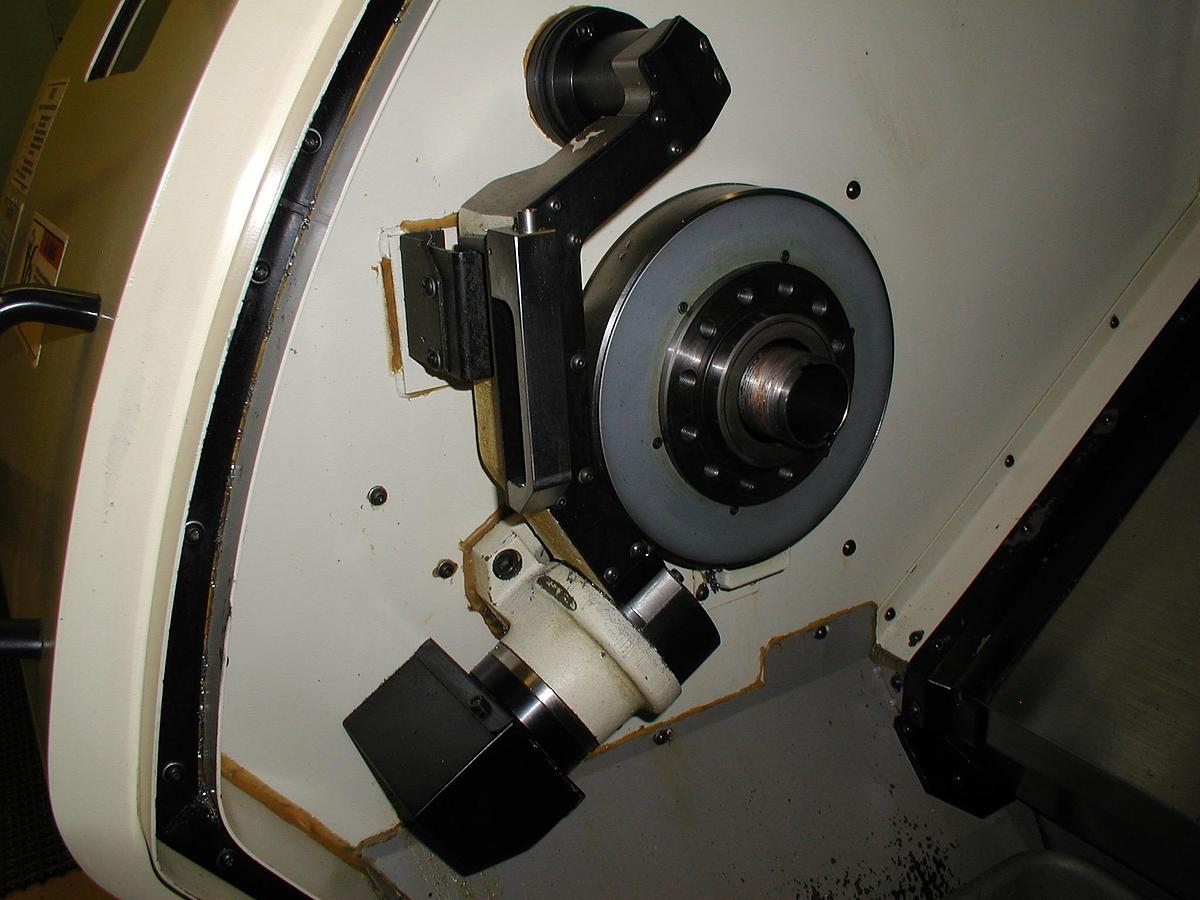 Used 1998 Okuma Crown 762S SB Lathe