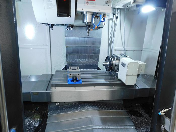 Used *LOW HOURS* 2017 Neway VM1103S CNC Vertical Machining Center