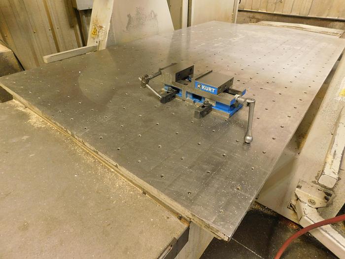 Used MILLTRONICS BR60IL CNC Bridgemill