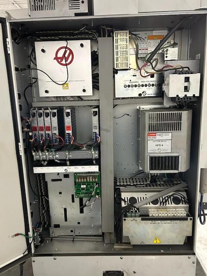 Used Haas DM-1 CNC Vertical Machining Center