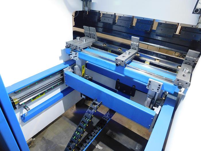 BDE13032–CNC PRESS BRAKE