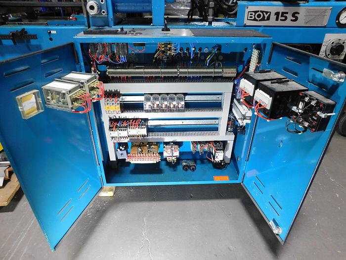 Used BOY 15S Injection Mold Machine