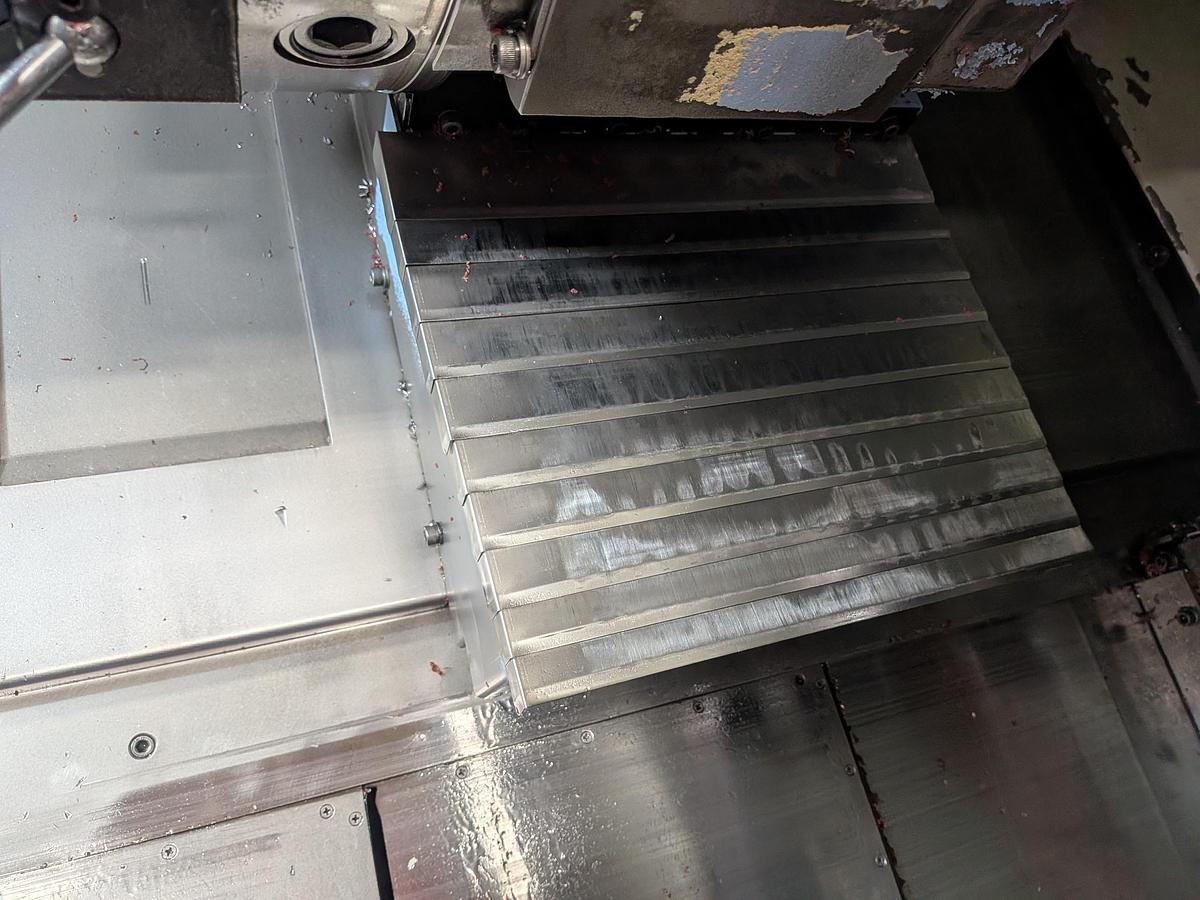 Used Hyundai Kia SKT15LMS CNC Lathe