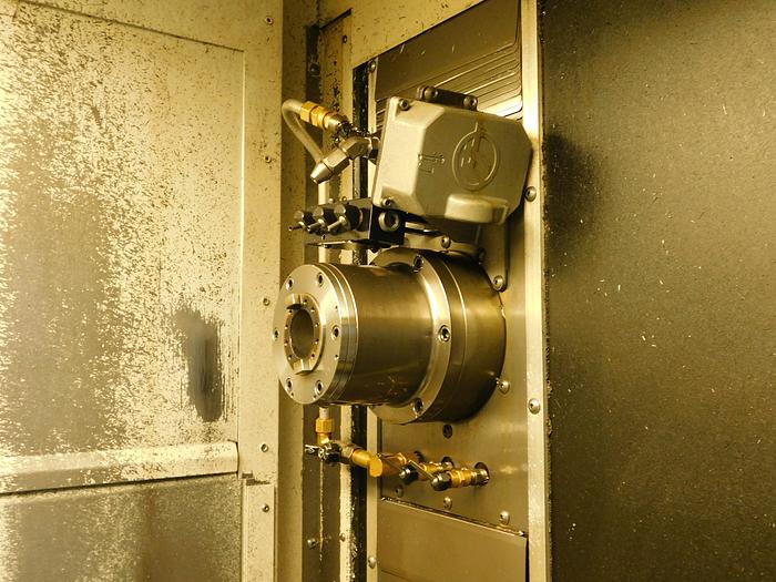 Used Haas EC400 CNC Horizontal Machining Center