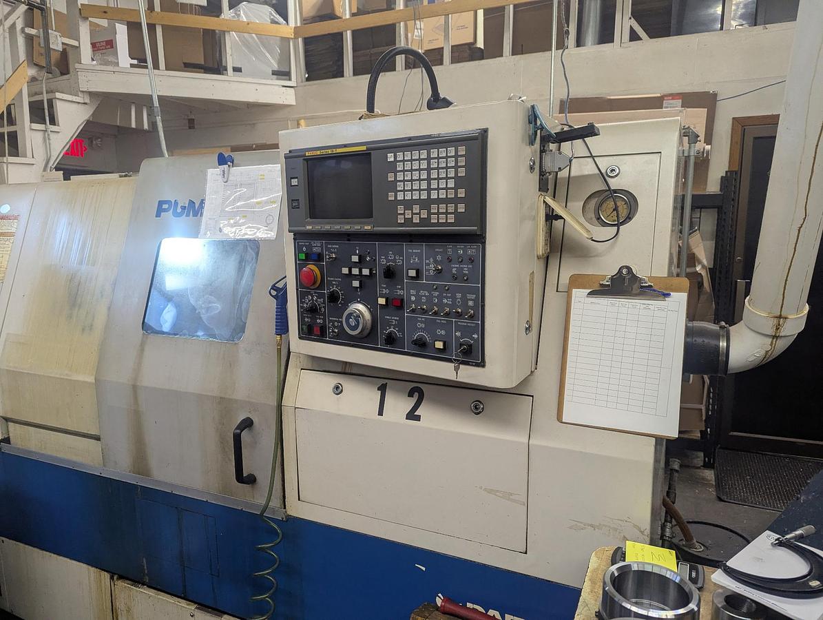 Used Daewoo Puma 200C CNC Turning Center