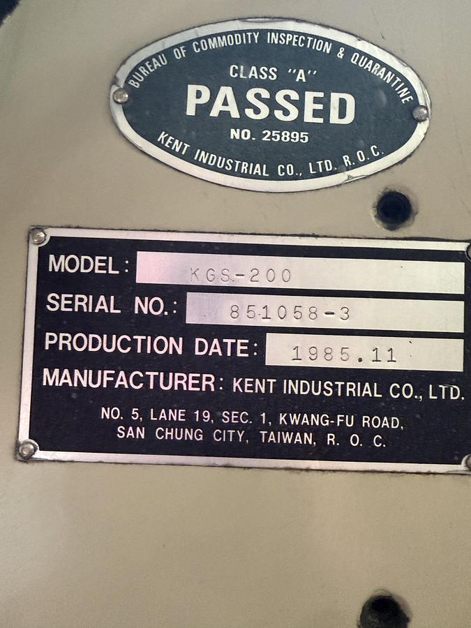 Used Kent KGS-200 Surface Grinder