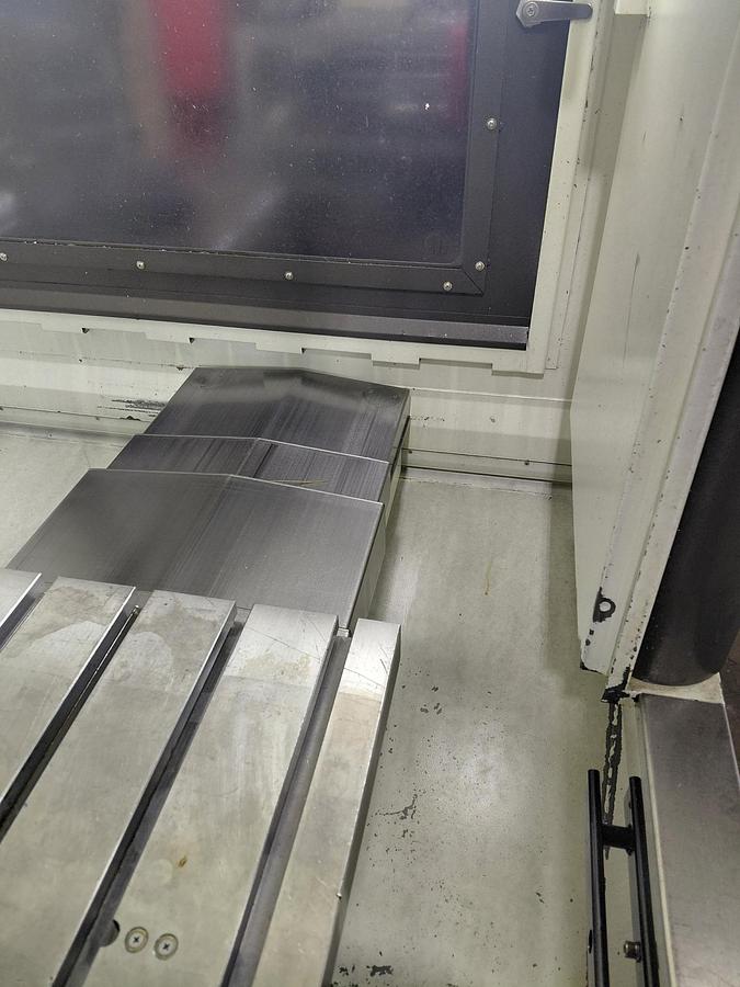 Used Kitamura Mycenter 4XiD Vertical Machining Center