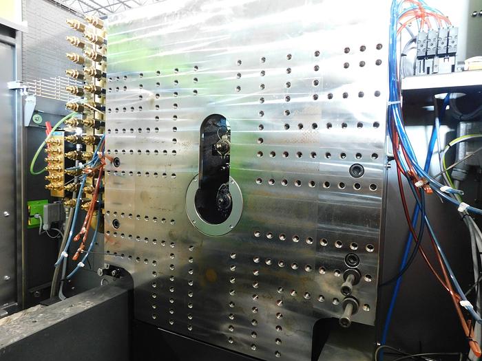 Used 2021 Engel Victory 240-Ton Injection Molding Press