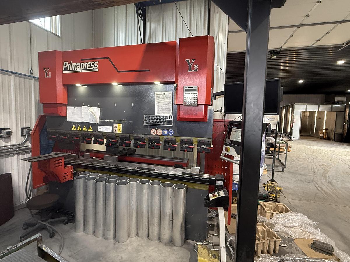 Used Nanjing Prima CNC Machinery 63 Ton Capacity, 2500mm Bed 