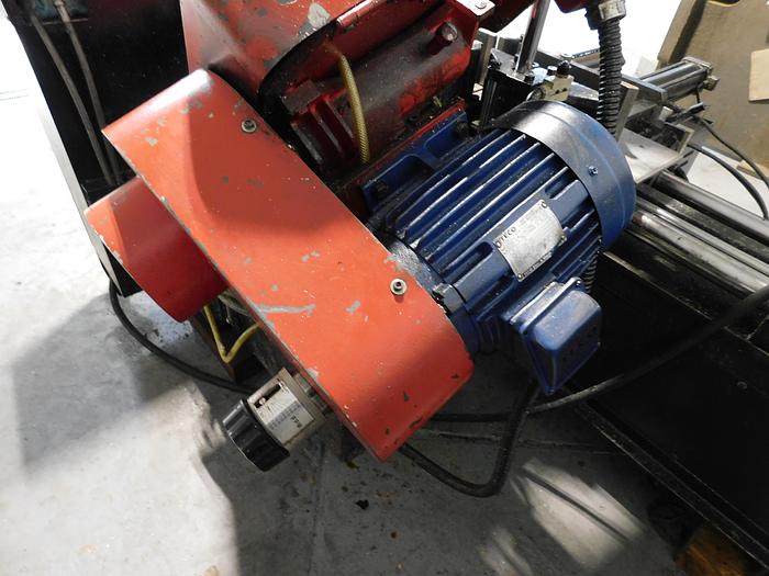 Used 11" x 9" Amada HA-250W Automatic Horizontal Band saw