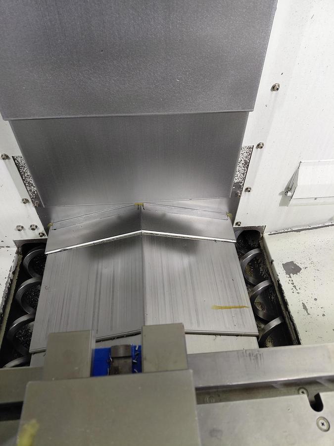 Used Kitamura Mycenter 4XiD Vertical Machining Center