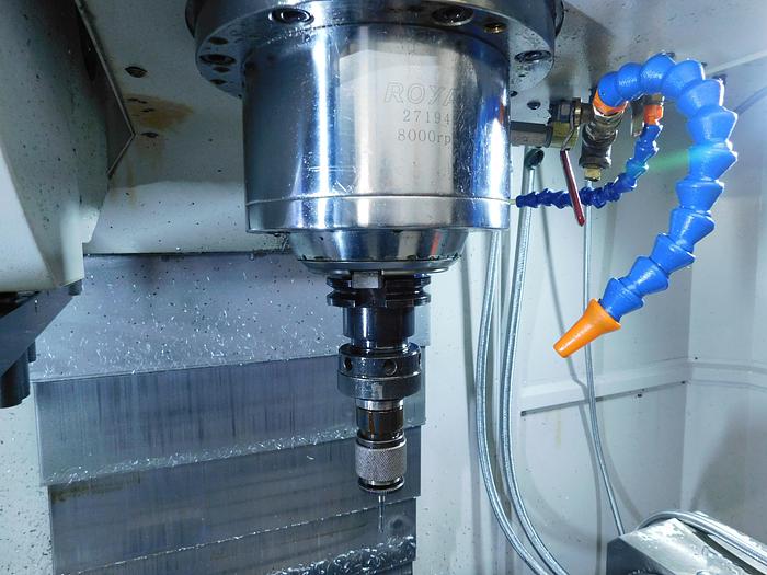 Used *LOW HOURS* 2017 Neway VM1103S CNC Vertical Machining Center