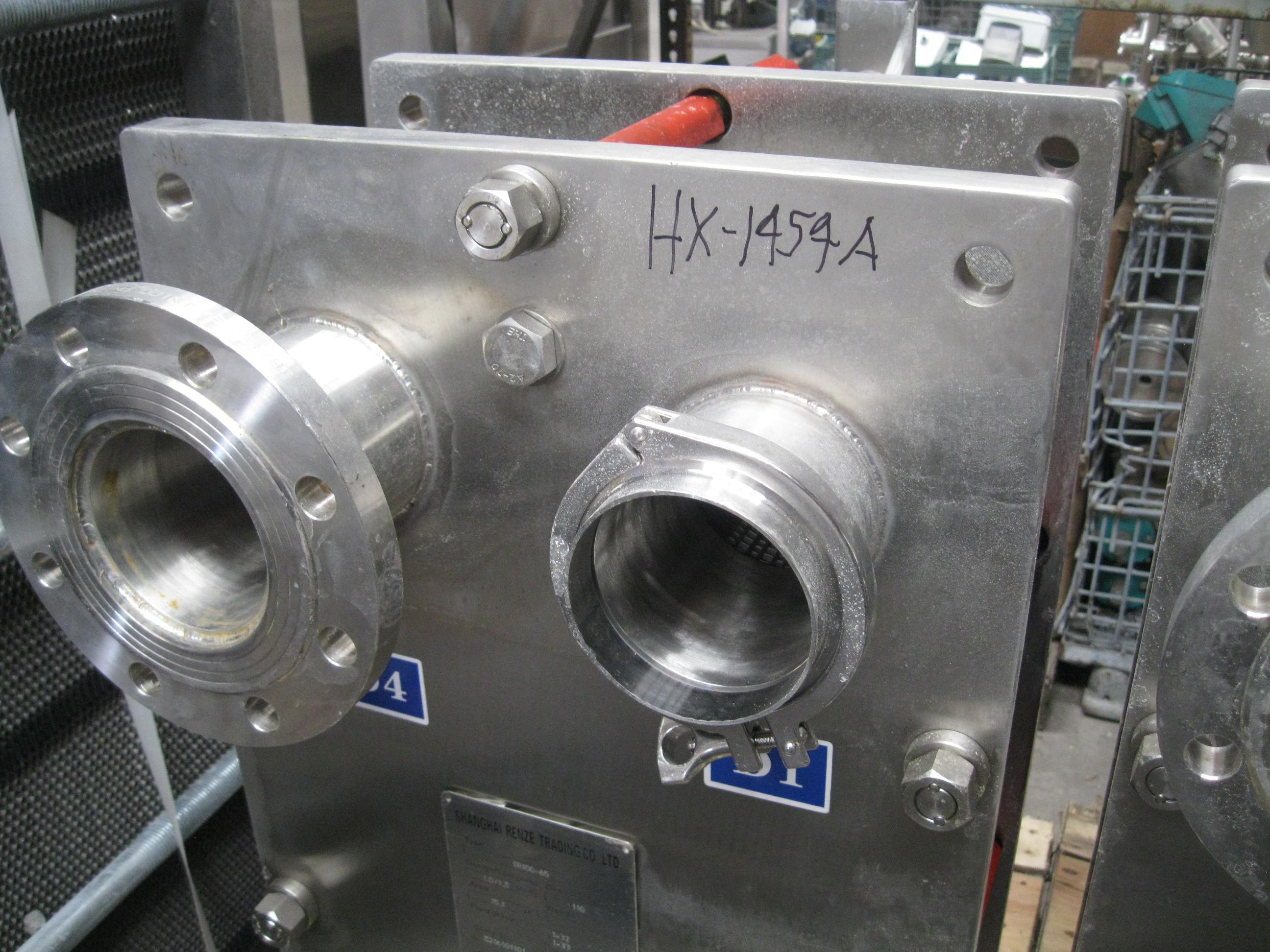 Usado 162 SQUARE FOOT PLATE HEAT EXCHANGER