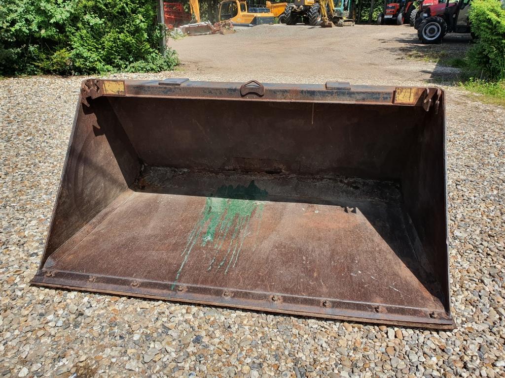 Used Suton Grain Bucket
