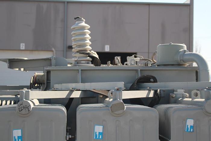 Siemens 5000 KVA 35kv/600v transformer, 6000A output