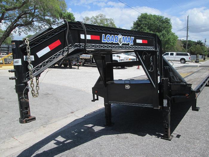 Used 2015 Load Trail 12 Ton 40' Gooseneck Equipment Trailer