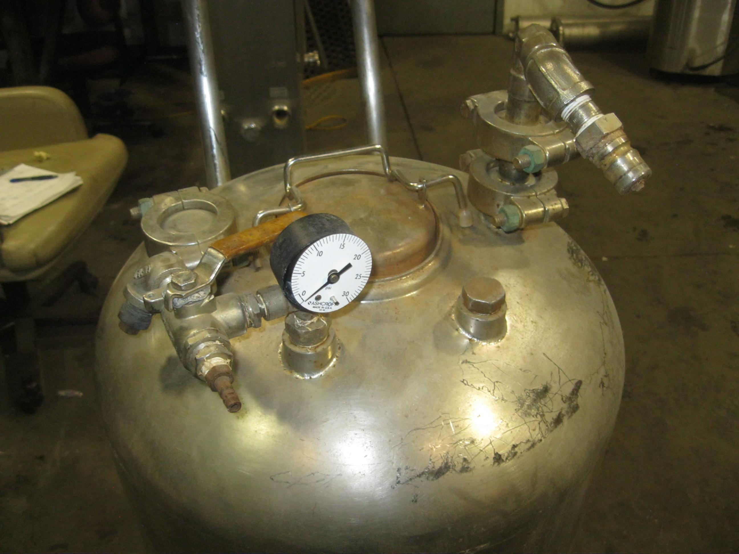 Usado PORTABLE PRESSURE TANK