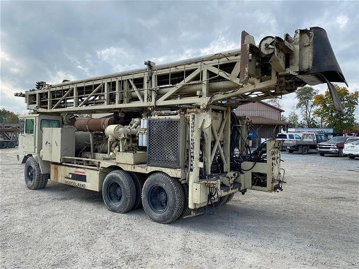 Used 1980 Ingersoll-Rand T4W Drill Rig