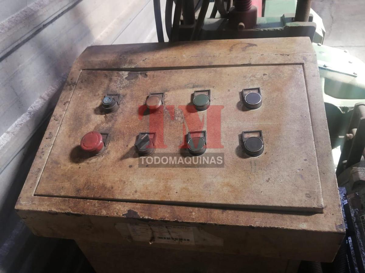 Usado ROLADORA DE LÁMINA METÁLICA W11 6×2500 – PARA REPARAR – PRECIO DE OPORTUNIDAD