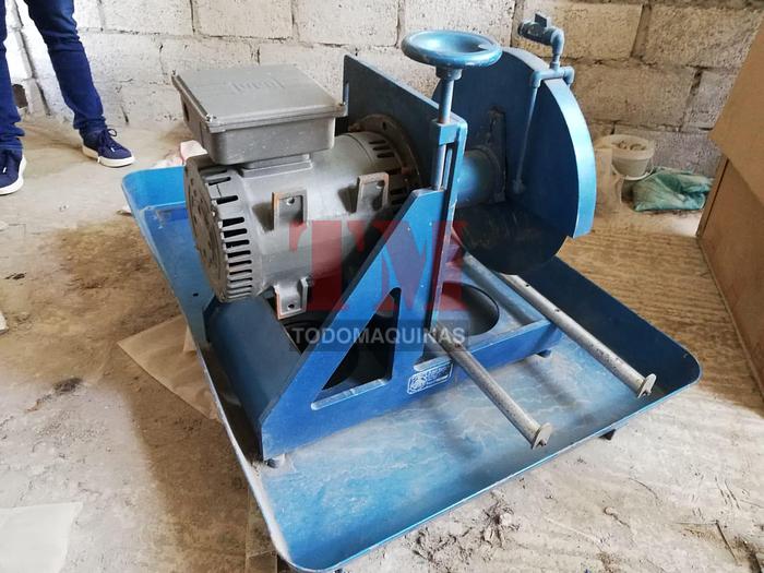 Usado Cortadora de Testigos para fines de exploración marca Diamond & Boart