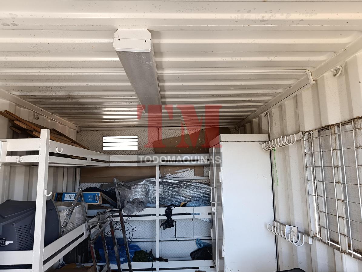 Usado CM-001 | CONTENEDOR INDUSTRIAL 16 PIES SOBRE SKID