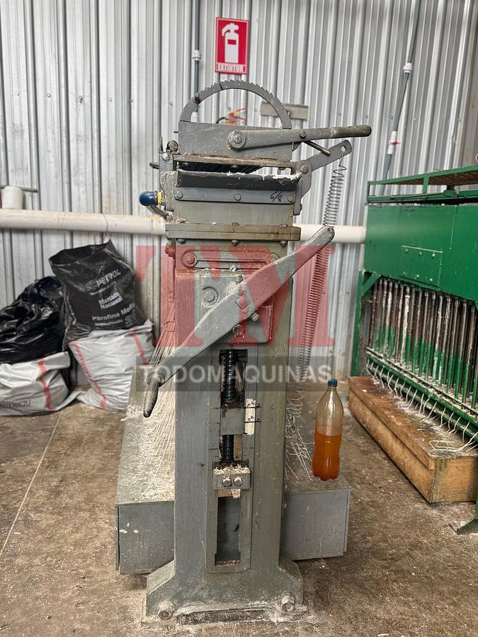 Usado Fábrica de velas