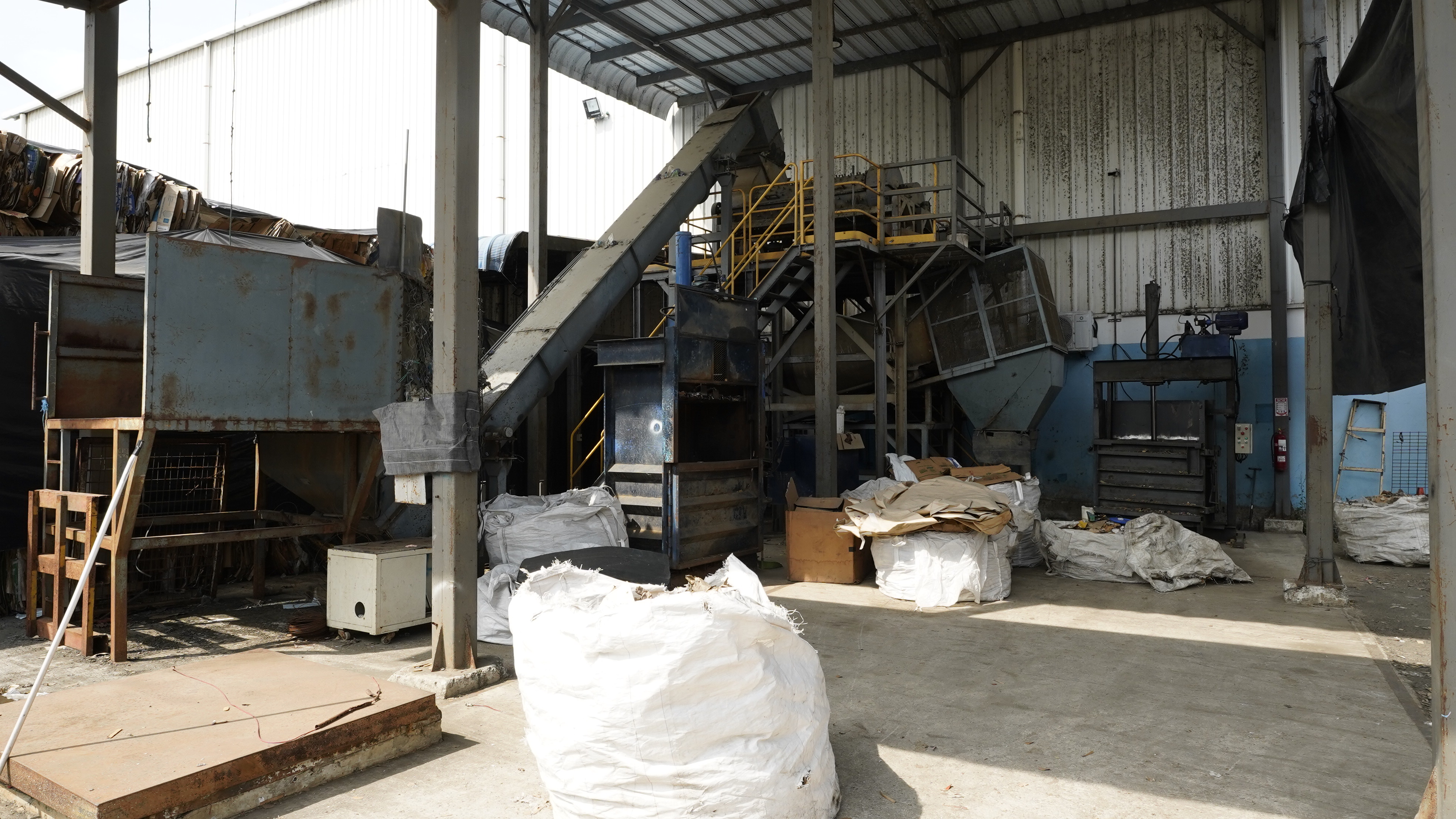 Usado PLANTA COMPLETA DE RECICLAJE DE PET EN VENTA | DAULE, ECUADOR