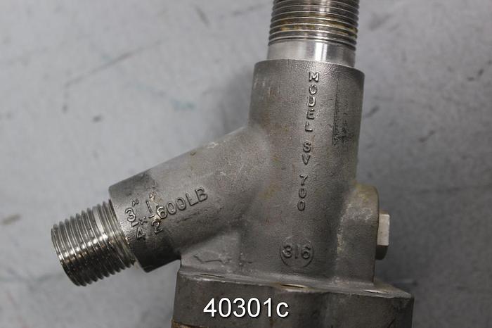 Used Strahman SV-700 Manual Sample Valve, 3/4 x 1/2" 600 LB #40301