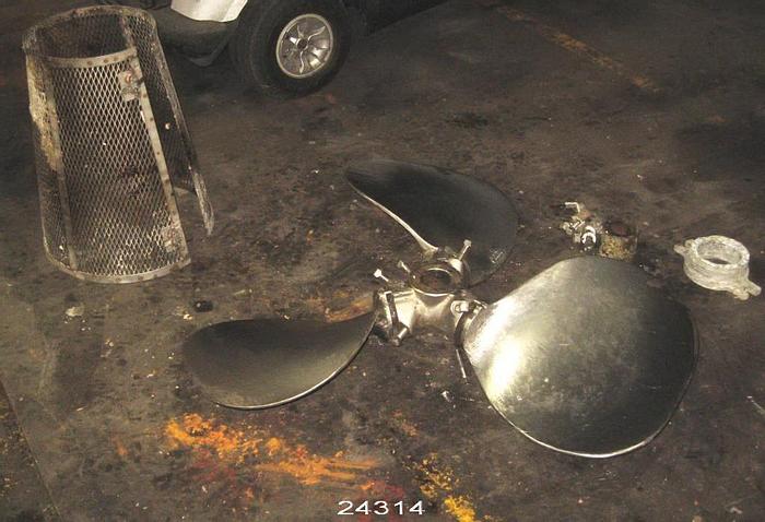 Used Beloit 3443 Agitator, Sidemount, With Approximate 42" Prop Diameter, Adjustable Pitch, Shaft Is 3" Diameter At Prop Hub, Approximate 36" From Flange To Center Of Agitator Hub #24314