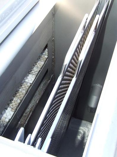 Used Blanszownik taśmowy "MEYN" z górnym dociskiem dla produktu