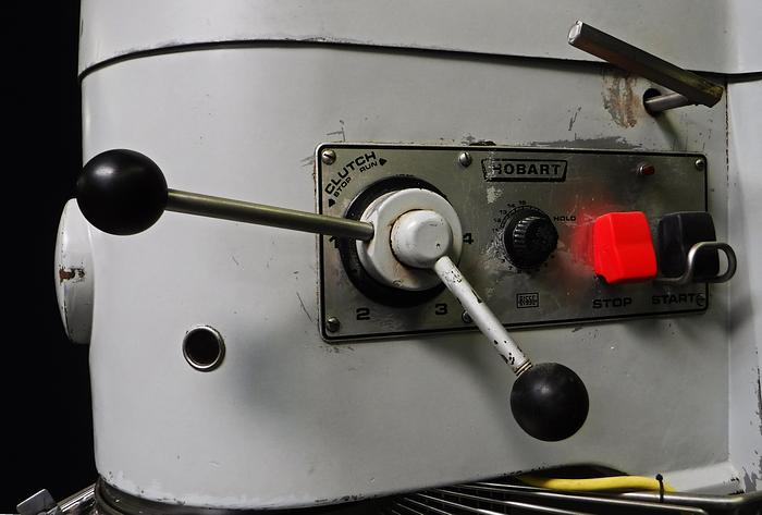 Used USED Hobart® 140-Quart Mixer with Add-On Bowl Guard, Model V-1401