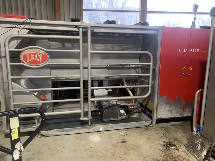 Gebraucht 2010 Lely A3 NEXT LH + RH